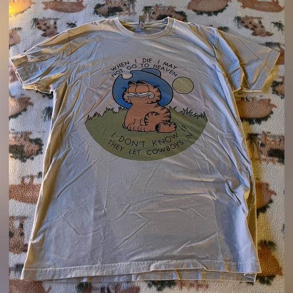 Women’s Size Medium Graphic Tee - Picture 1 of 1